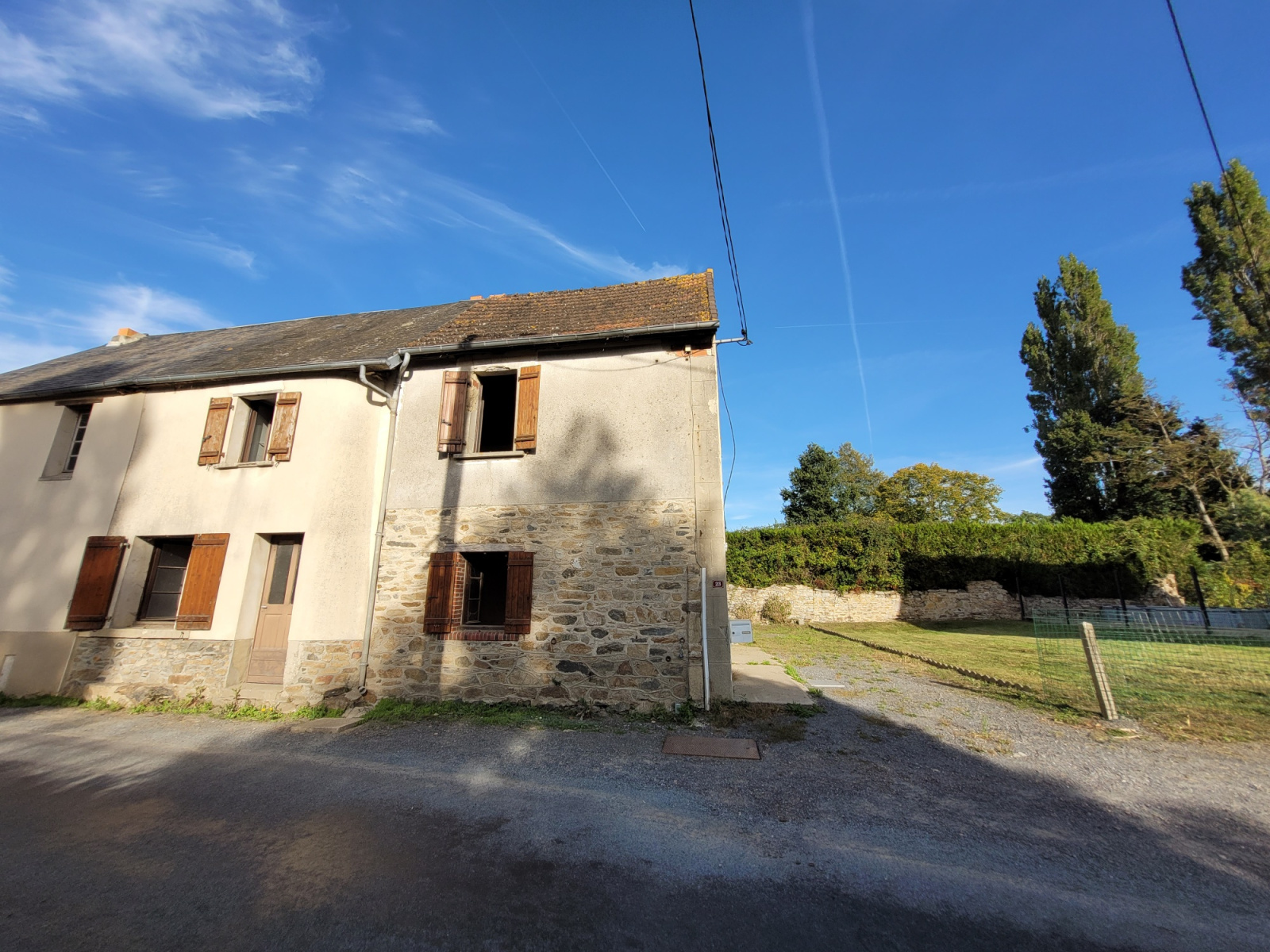 Maison 5 pièces 107 m² · à Marigny-le-Lozon · 107 m² · 49 500 €